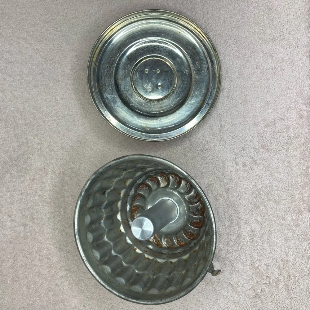 Antique 1920s Steamed Pudding Pudding/Cake Mold Lid Vintage VTG Retro Primitive